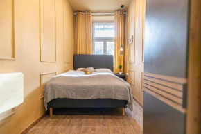 4BR Apartment for 9P, Centrally Located in Vienna